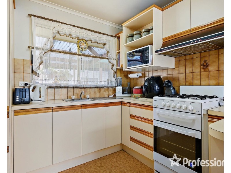 387 Hull Road, Mooroolbark VIC 3138