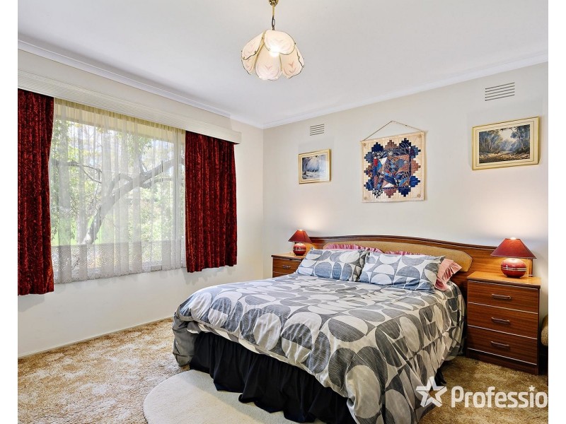 387 Hull Road, Mooroolbark VIC 3138