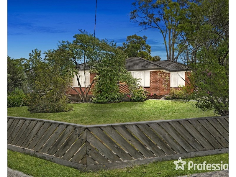 387 Hull Road, Mooroolbark VIC 3138