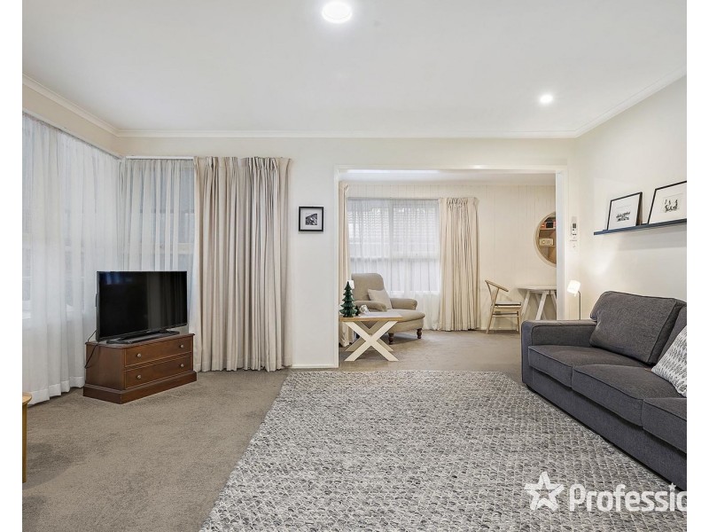 109 Taylor Road, Mooroolbark VIC 3138