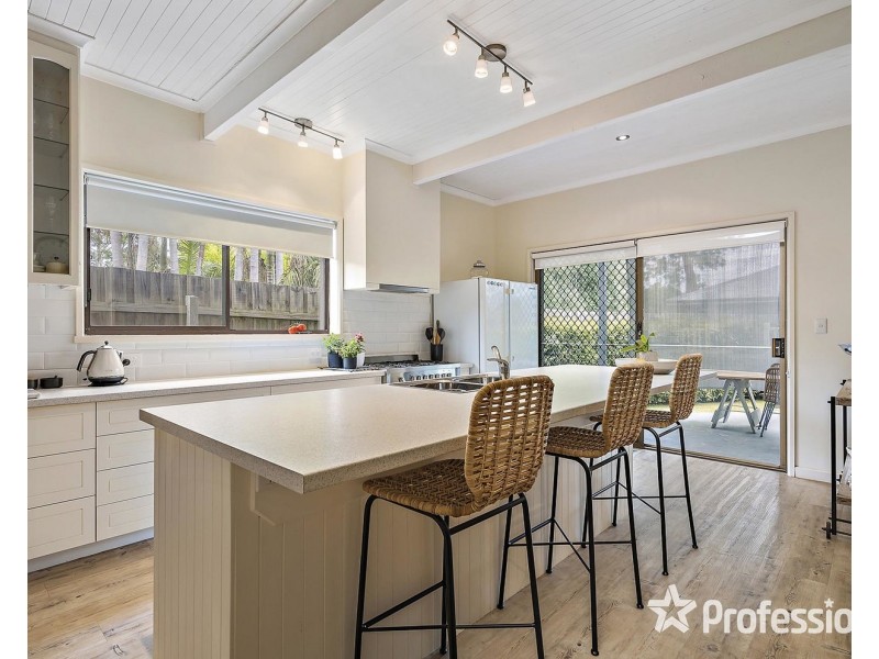 109 Taylor Road, Mooroolbark VIC 3138