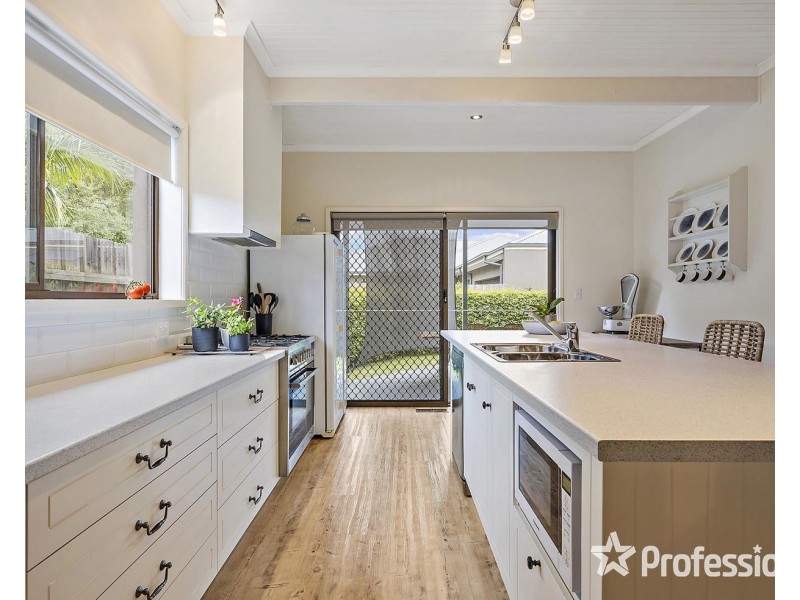 109 Taylor Road, Mooroolbark VIC 3138