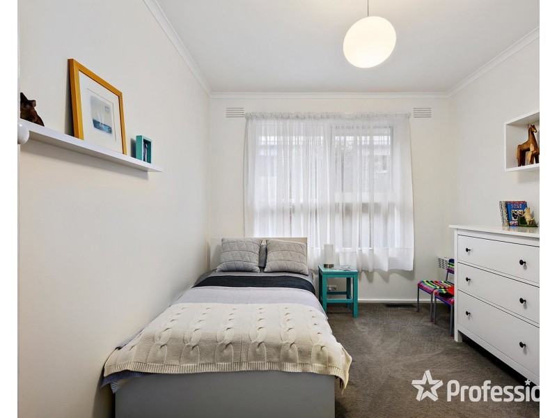 109 Taylor Road, Mooroolbark VIC 3138