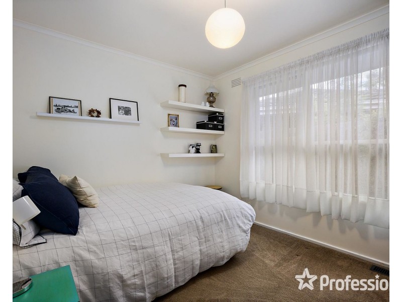 109 Taylor Road, Mooroolbark VIC 3138