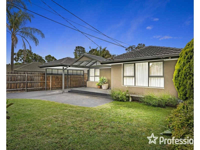 109 Taylor Road, Mooroolbark VIC 3138