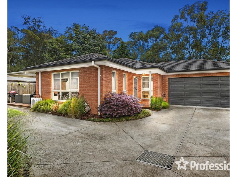 40a Swinburne Avenue, Mooroolbark VIC 3138