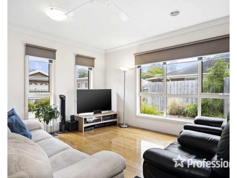 40a Swinburne Avenue, Mooroolbark VIC 3138