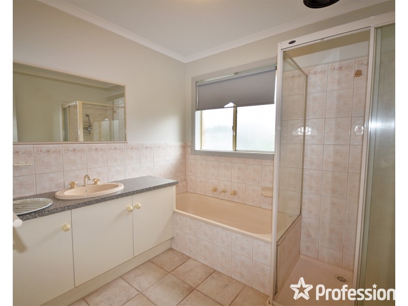 6/108 Sherlock Road, Mooroolbark VIC 3138