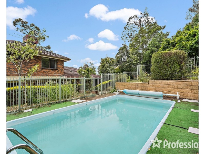 24 Copeland Drive, Montrose VIC 3765