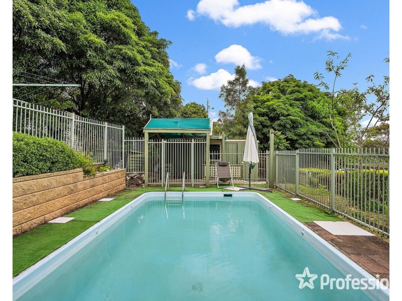 24 Copeland Drive, Montrose VIC 3765