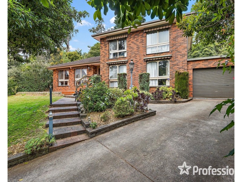 24 Copeland Drive, Montrose VIC 3765