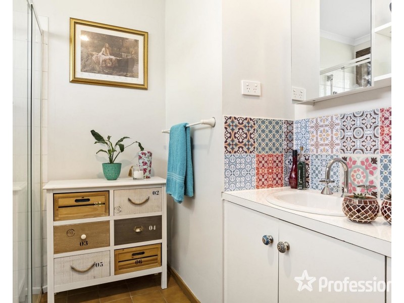 1/275 Canterbury Road, Bayswater North VIC 3153