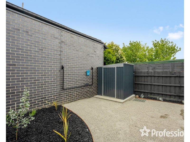 19 Krowera Street, Mooroolbark VIC 3138