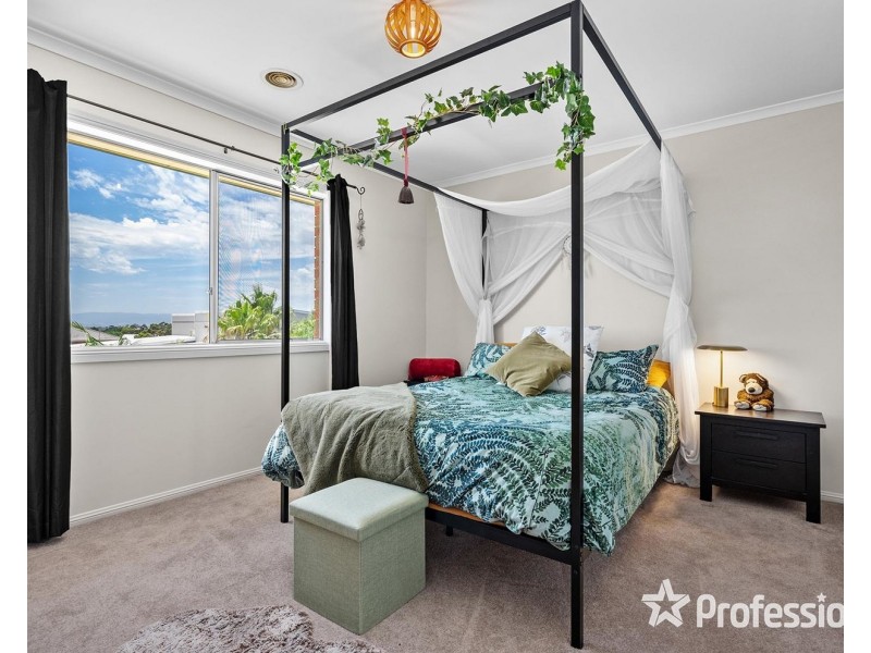 8 Revenue Place, Lilydale VIC 3140