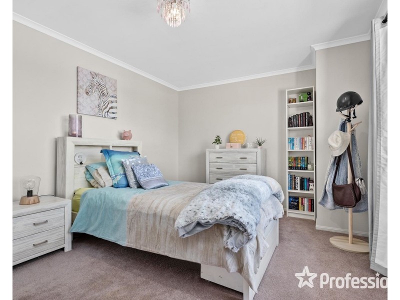 8 Revenue Place, Lilydale VIC 3140