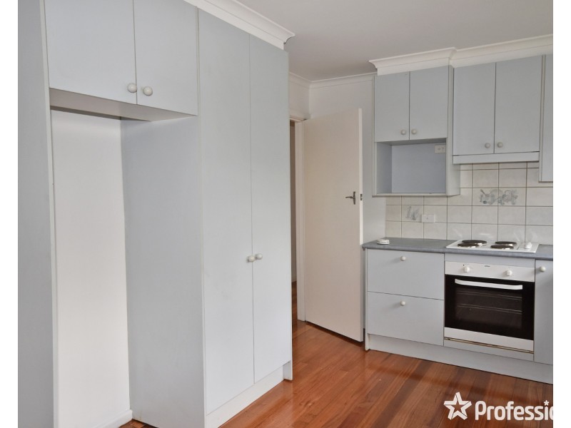 83 Hawthory Road, Kilsyth VIC 3137