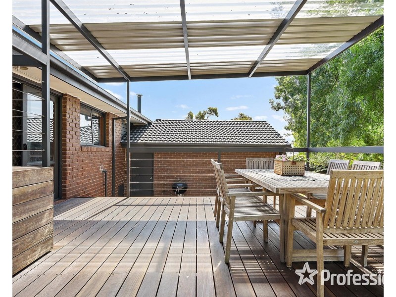 26 Alpine Way, Kilsyth VIC 3137
