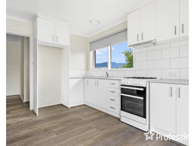 56 Taylor Road, Mooroolbark VIC 3138