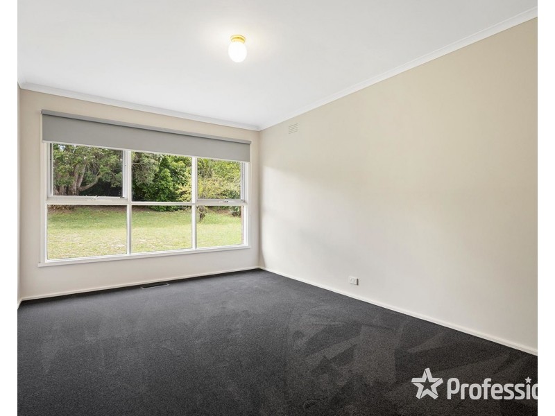 56 Taylor Road, Mooroolbark VIC 3138
