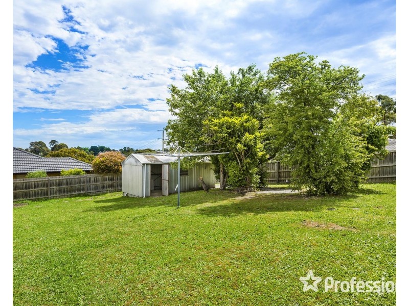 56 Taylor Road, Mooroolbark VIC 3138