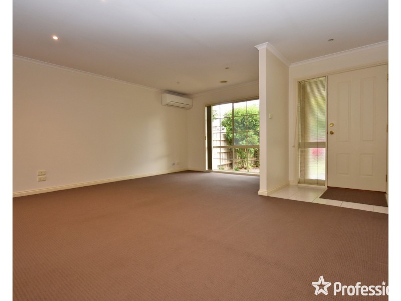 1/13 Kilsyth Avenue, Kilsyth VIC 3137