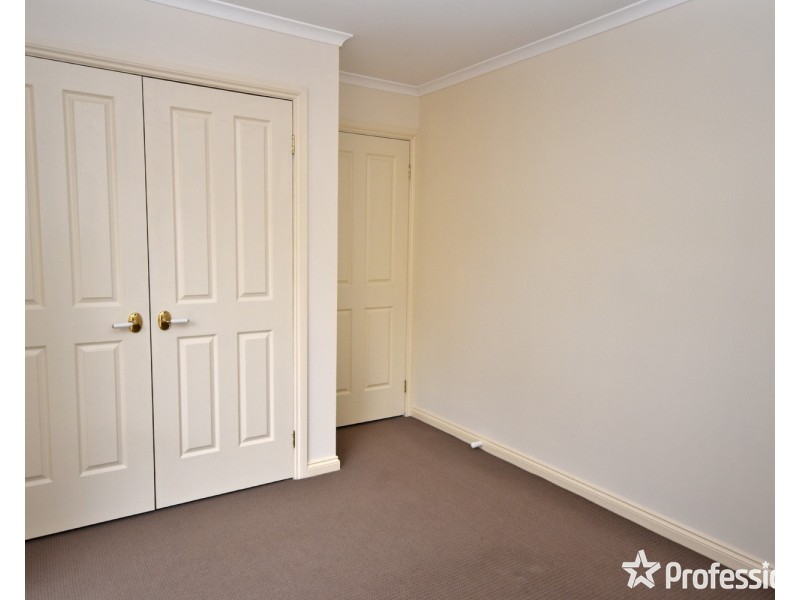 1/13 Kilsyth Avenue, Kilsyth VIC 3137