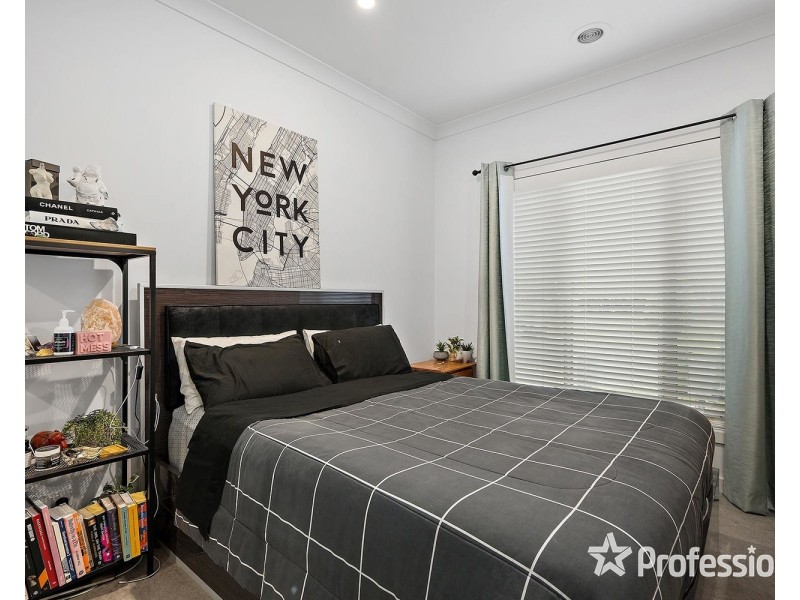 1 Dennis Court, Mooroolbark VIC 3138