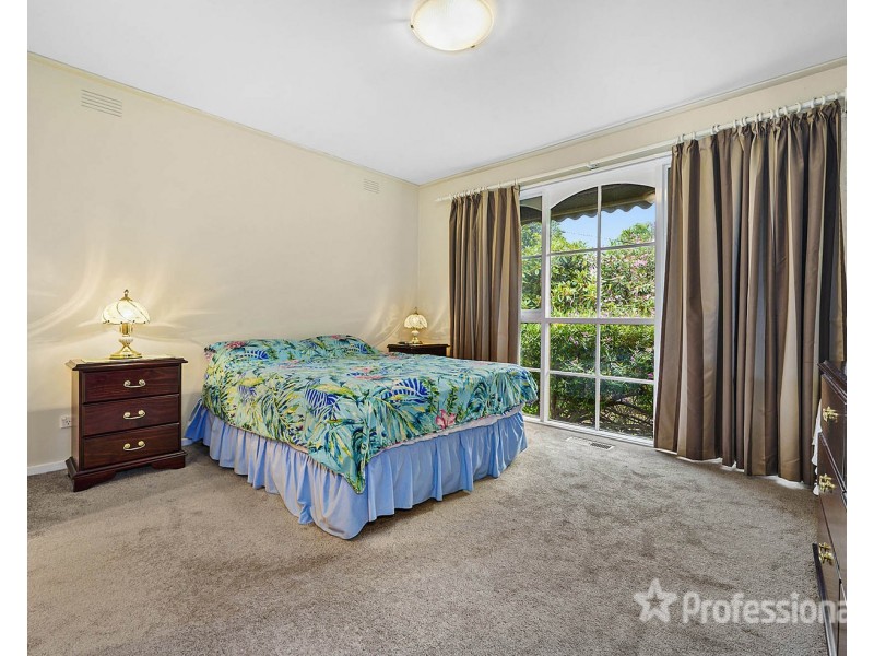 19 Polaris Way, Chirnside Park VIC 3116