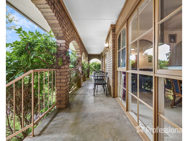 19 Polaris Way, Chirnside Park VIC 3116