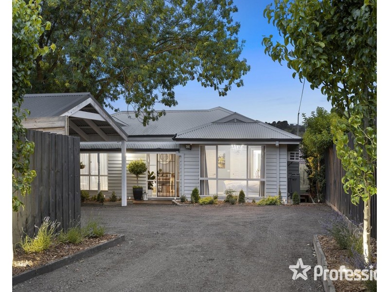 36a Cave Hill Road, Lilydale VIC 3140