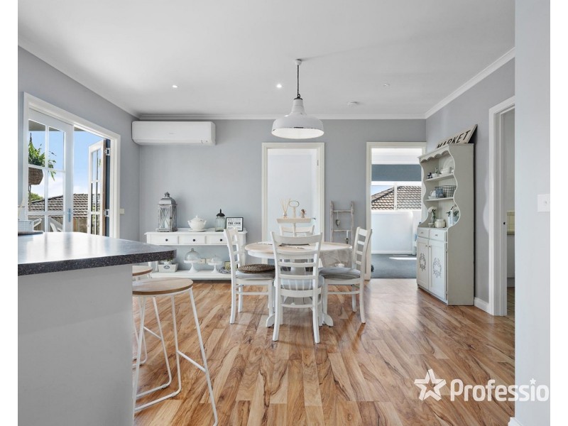 36a Cave Hill Road, Lilydale VIC 3140