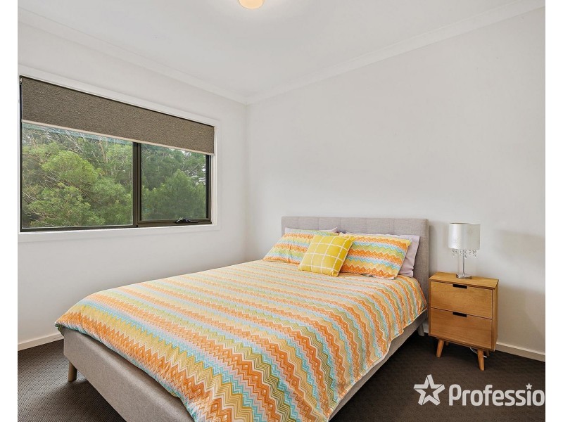 22 Primary Street, Mooroolbark VIC 3138