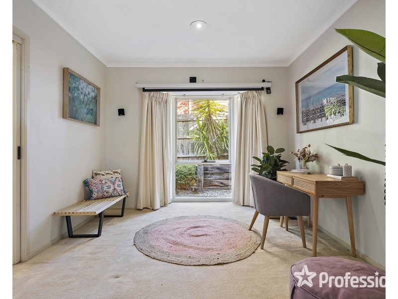 74 Partridge Way, Mooroolbark VIC 3138