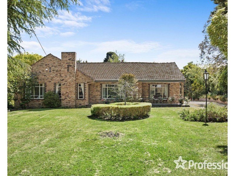 59-61 Cambridge Road, Mooroolbark VIC 3138