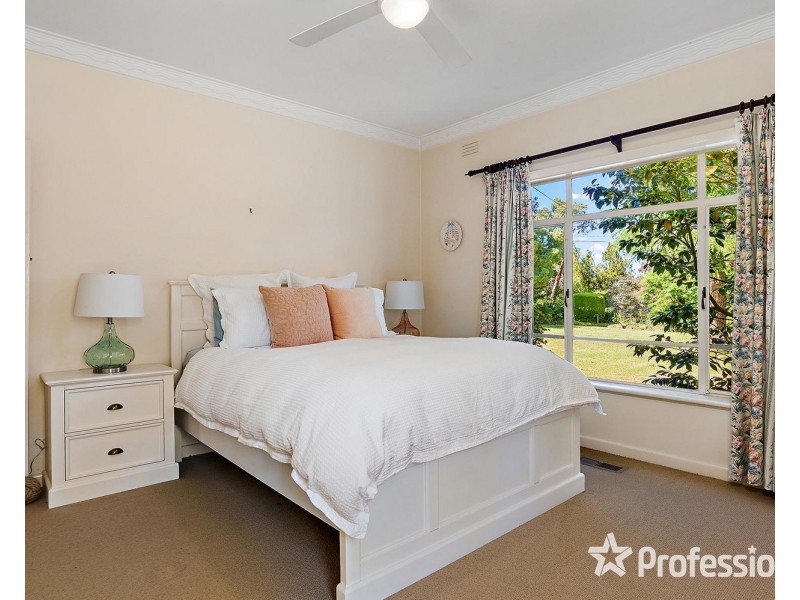 59-61 Cambridge Road, Mooroolbark VIC 3138