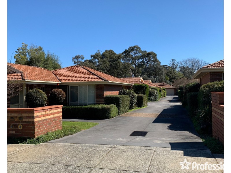 4/6 Devenish Avenue, Montrose VIC 3765