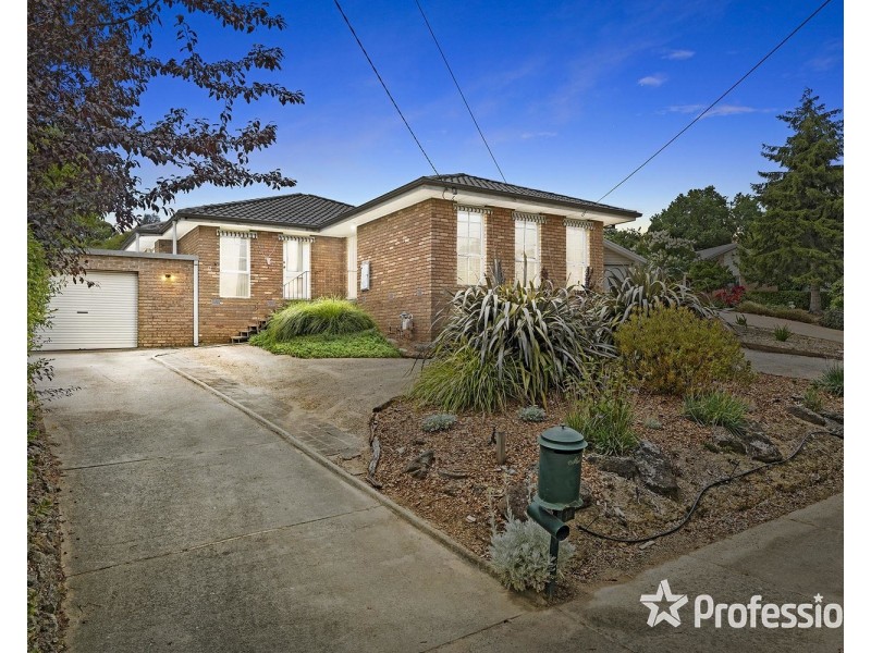 12 Tamworth Road, Kilsyth VIC 3137