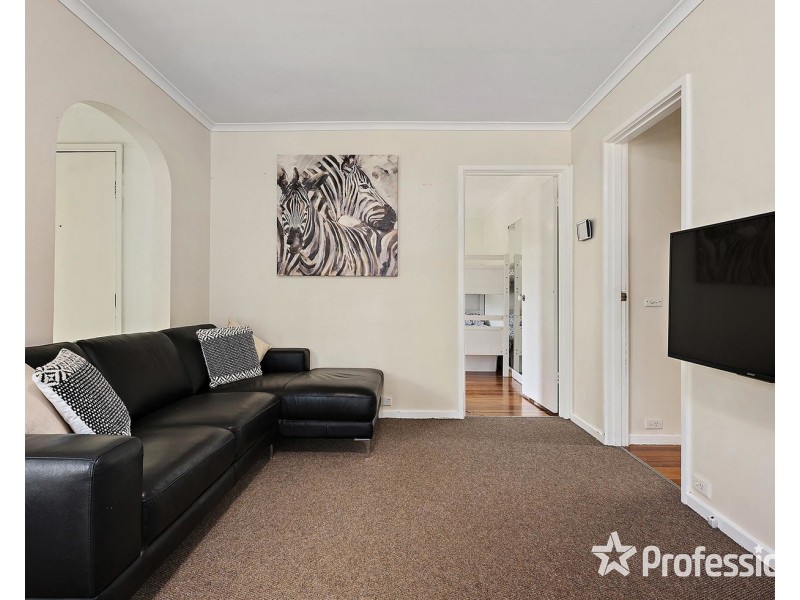 12 Tamworth Road, Kilsyth VIC 3137