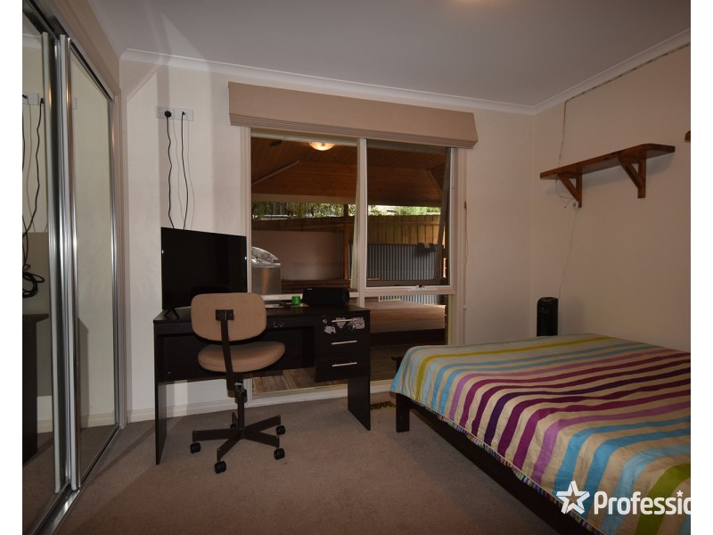 26 Lanier Crescent, Croydon North VIC 3136