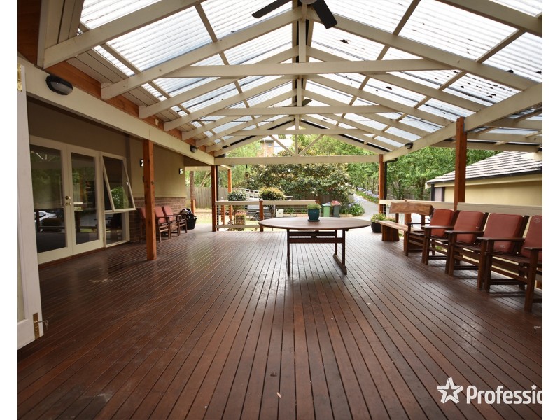 26 Lanier Crescent, Croydon North VIC 3136