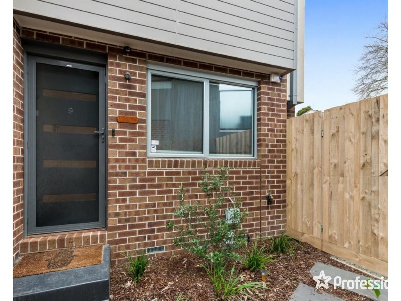 9/6 Berwick Street, Lilydale VIC 3140