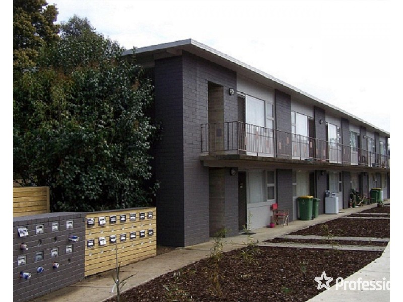 6/8-10 Mount  View Parade, Mooroolbark VIC 3138