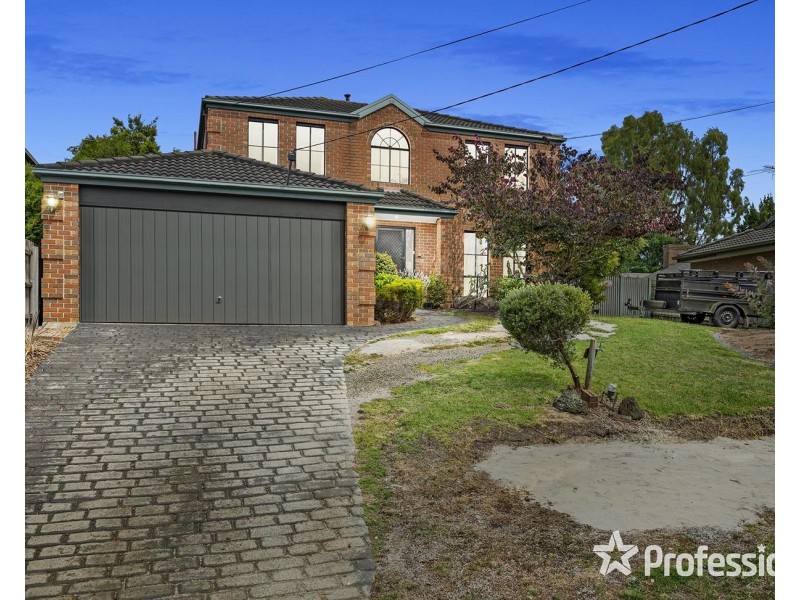 24 Anthony Drive, Chirnside Park VIC 3116