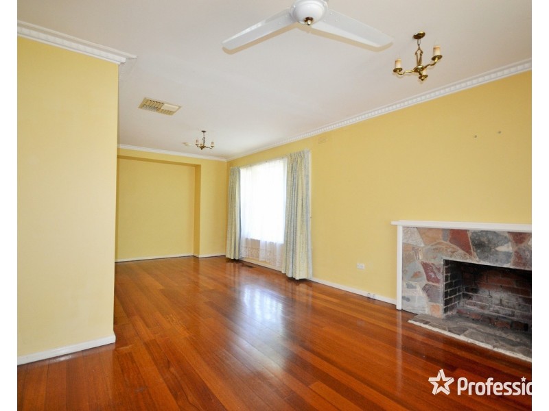 1/30 Felix Grove, Mooroolbark VIC 3138