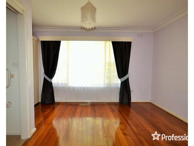 1/30 Felix Grove, Mooroolbark VIC 3138