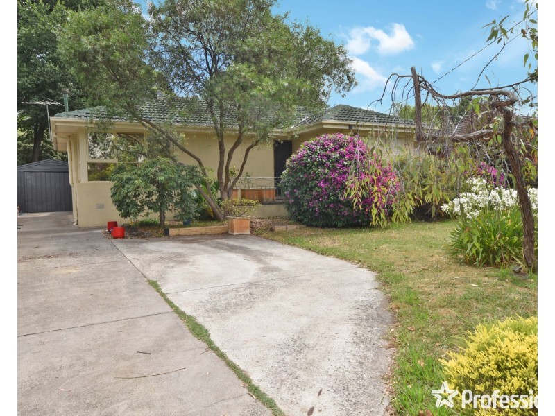 35 Lee-ann Crescent, Croydon VIC 3136