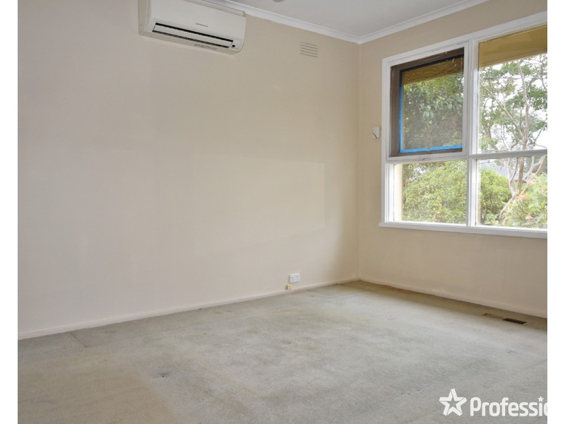 35 Lee-ann Crescent, Croydon VIC 3136