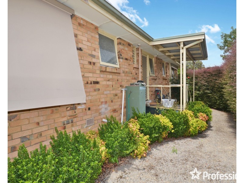 59 Pembroke Road, Mooroolbark VIC 3138