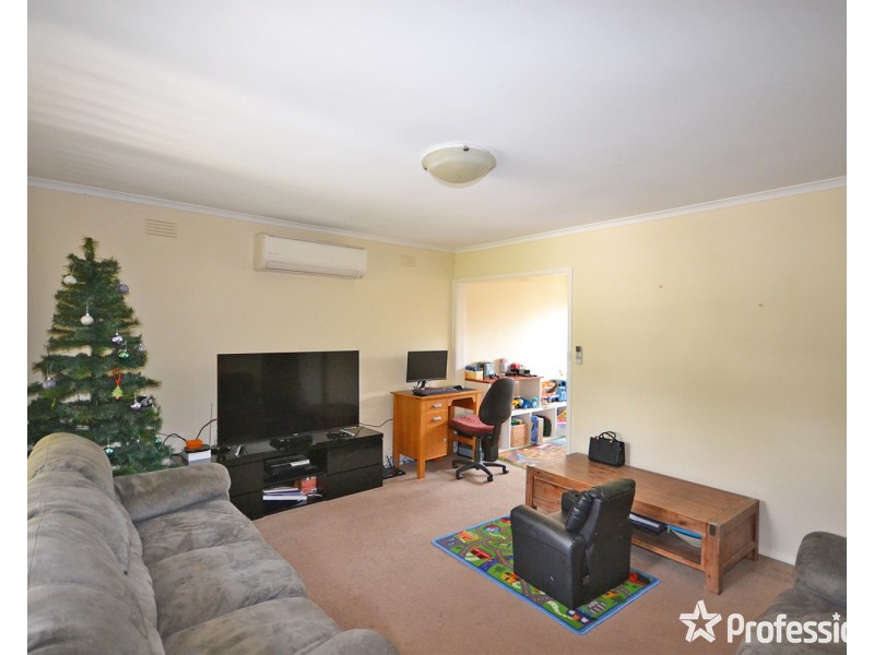 59 Pembroke Road, Mooroolbark VIC 3138