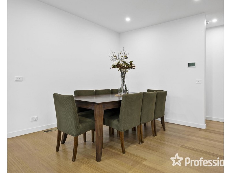 26a Lansell Road, Mooroolbark VIC 3138